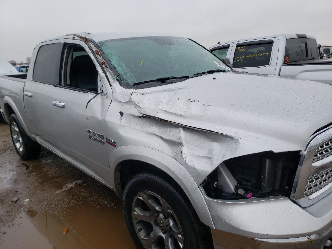 Photo 9 from auction – 2016 RAM 1500 LARAM with VIN 1C6RR7NT6GS343099