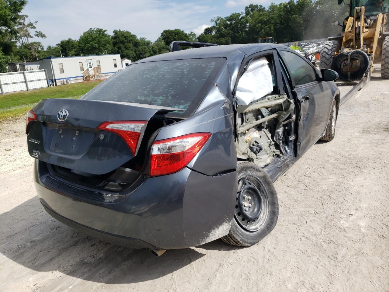 Photo 4 from auction – 2015 TOYOTA COROLLA L with VIN 2T1BURHE3FC329730