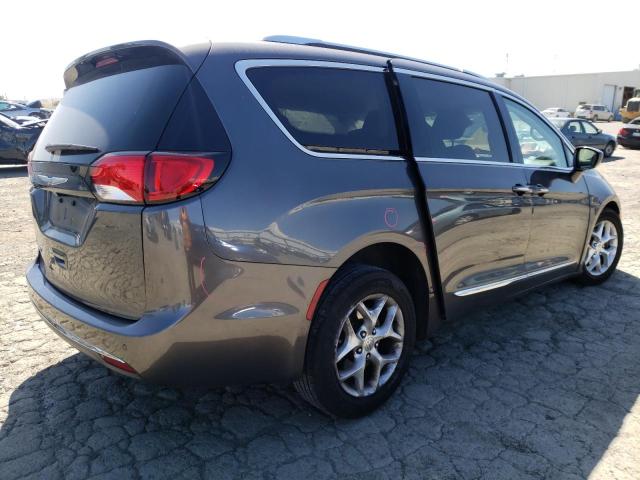 Photo 4 from auction – 2017 CHRYSLER PACIFICA T with VIN 2C4RC1EG3HR656270