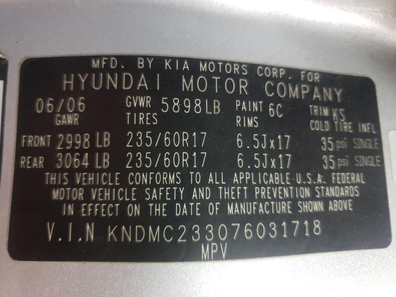 Photo 10 from auction – 2007 HYUNDAI ENTOURAGE with VIN KNDMC233076031718