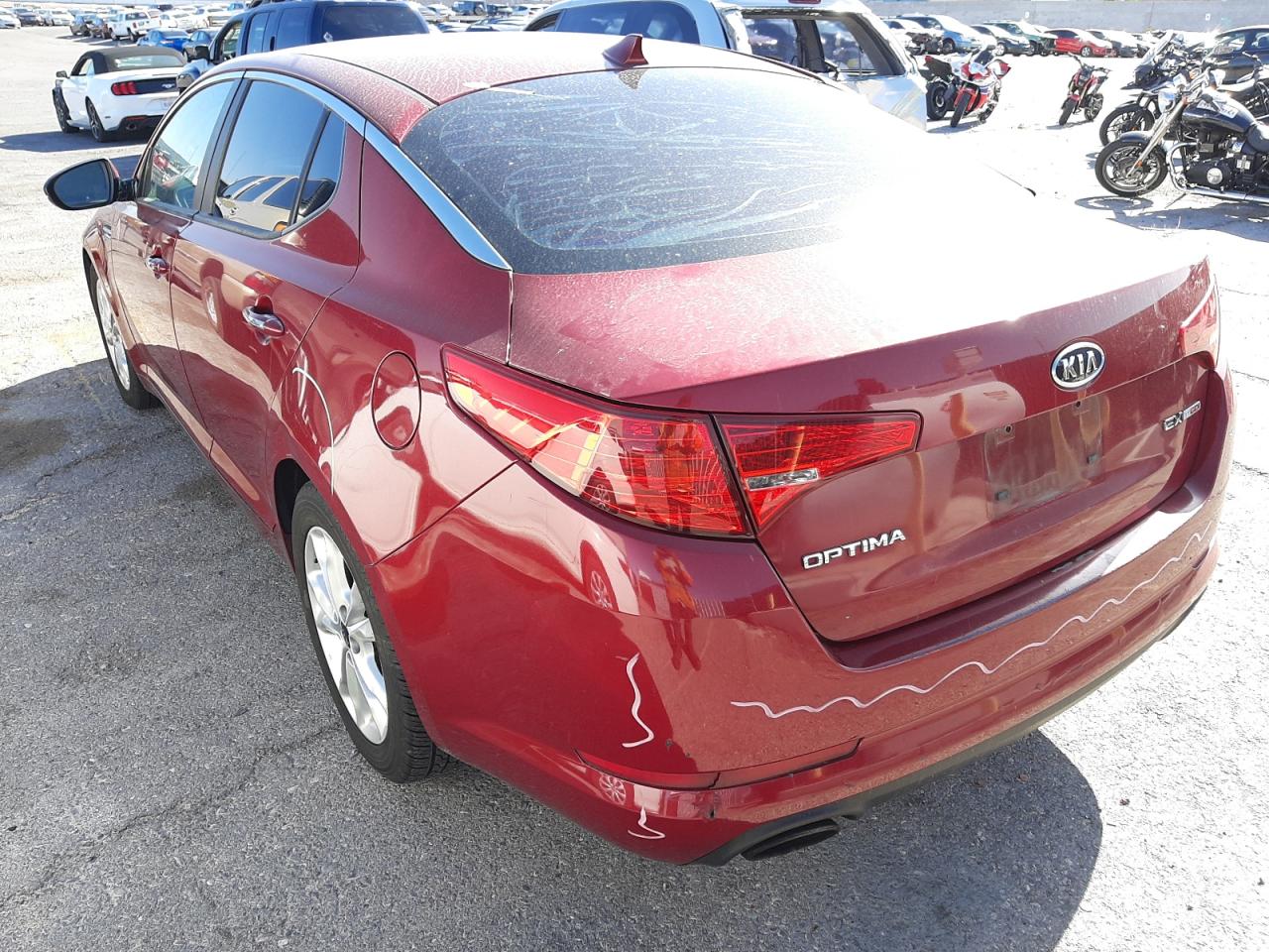 Photo 3 from auction – 2011 KIA OPTIMA EX with VIN KNAGN4A61B5087520