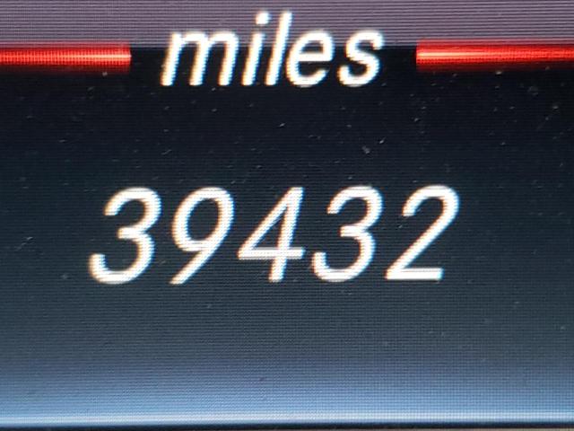 Photo 8 from auction – 2017 MERCEDES-BENZ E 300 with VIN WDDZF4JB3HA171298