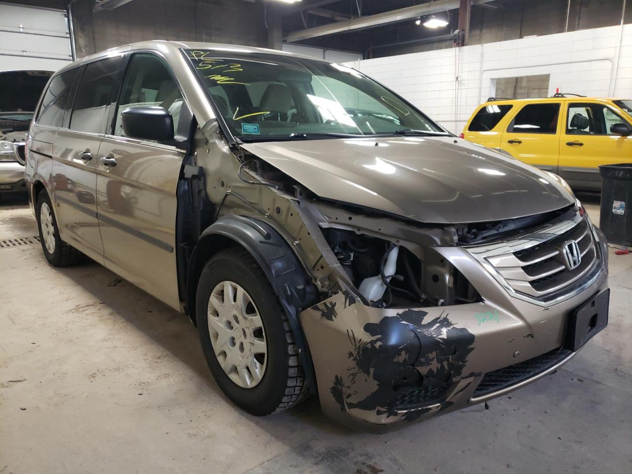 Photo 1 from auction – 2008 HONDA ODYSSEY LX with VIN 5FNRL38268B061615
