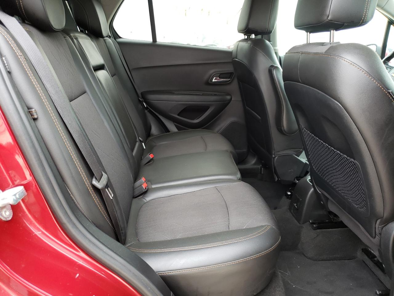 Photo 6 from auction – 2018 CHEVROLET TRAX 1LT with VIN 3GNCJLSB5JL325751