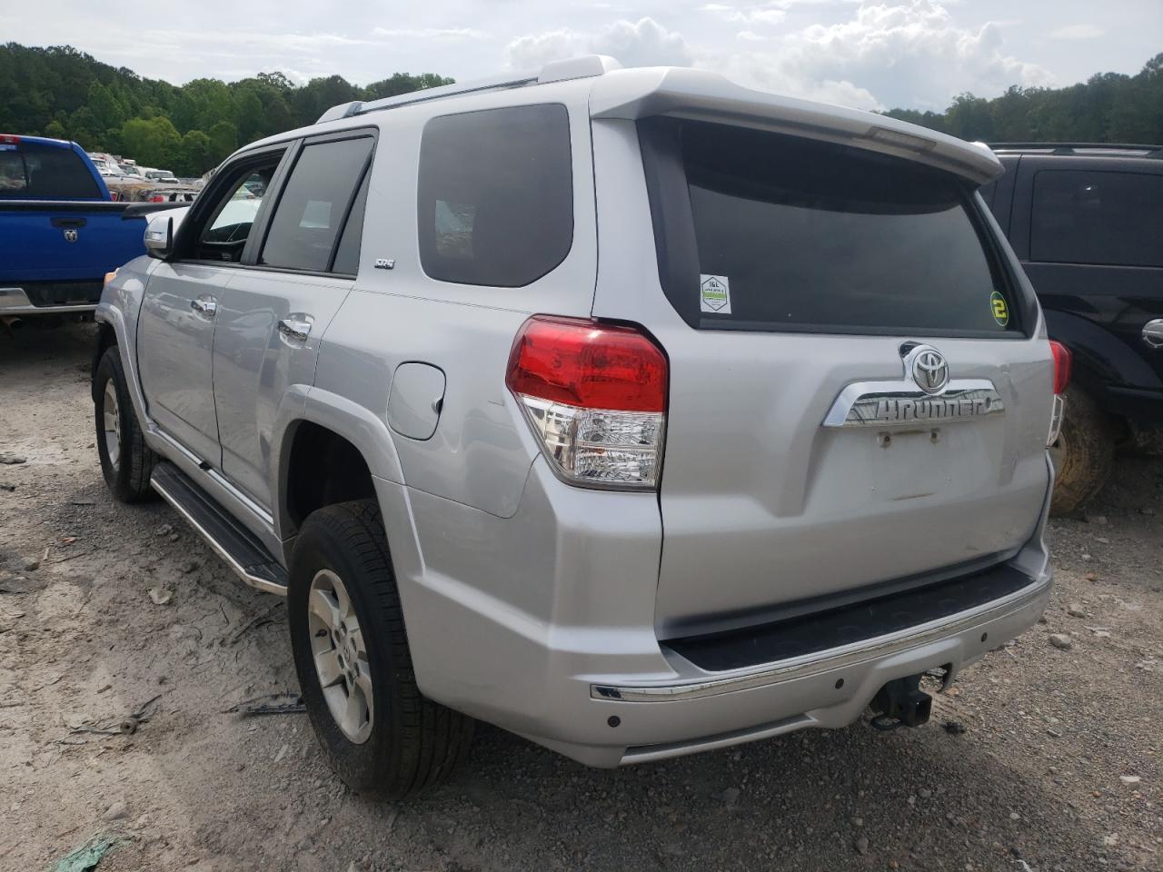 Photo 3 from auction – 2012 TOYOTA 4RUNNER SR with VIN JTEZU5JR9C5034656