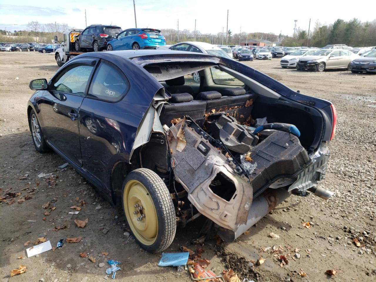 Photo 3 from auction – 2005 SCION TC with VIN JTKDE177460081985