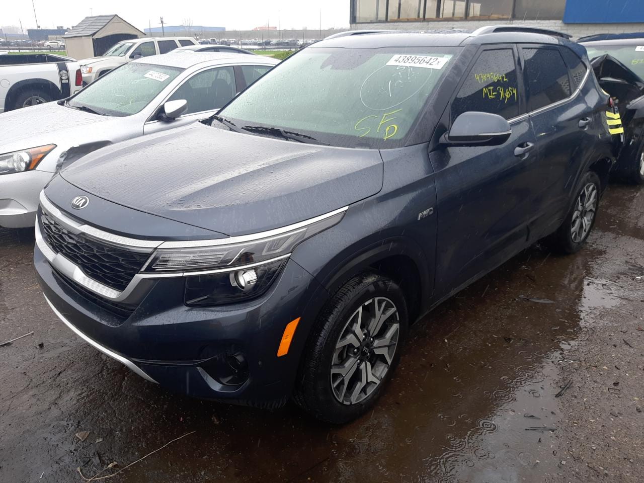 Photo 2 from auction – 2021 KIA SELTOS EX with VIN KNDERCAA9M7134846