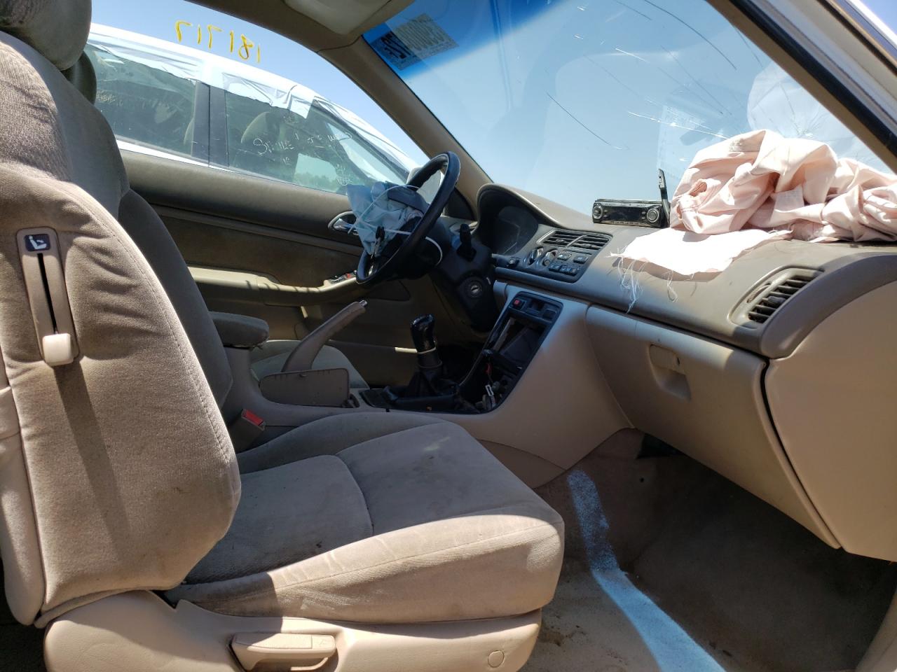 Photo 5 from auction – 1997 HONDA ACCORD LX with VIN 1HGCD7134VA021102
