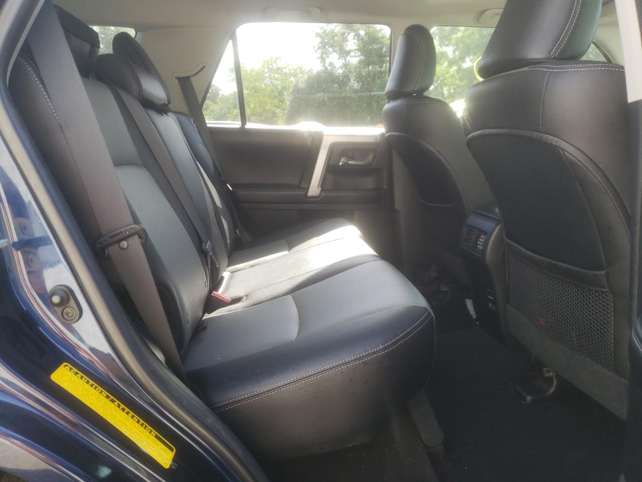 Photo 6 from auction – 2015 TOYOTA 4RUNNER SR with VIN JTEZU5JR4F5109400