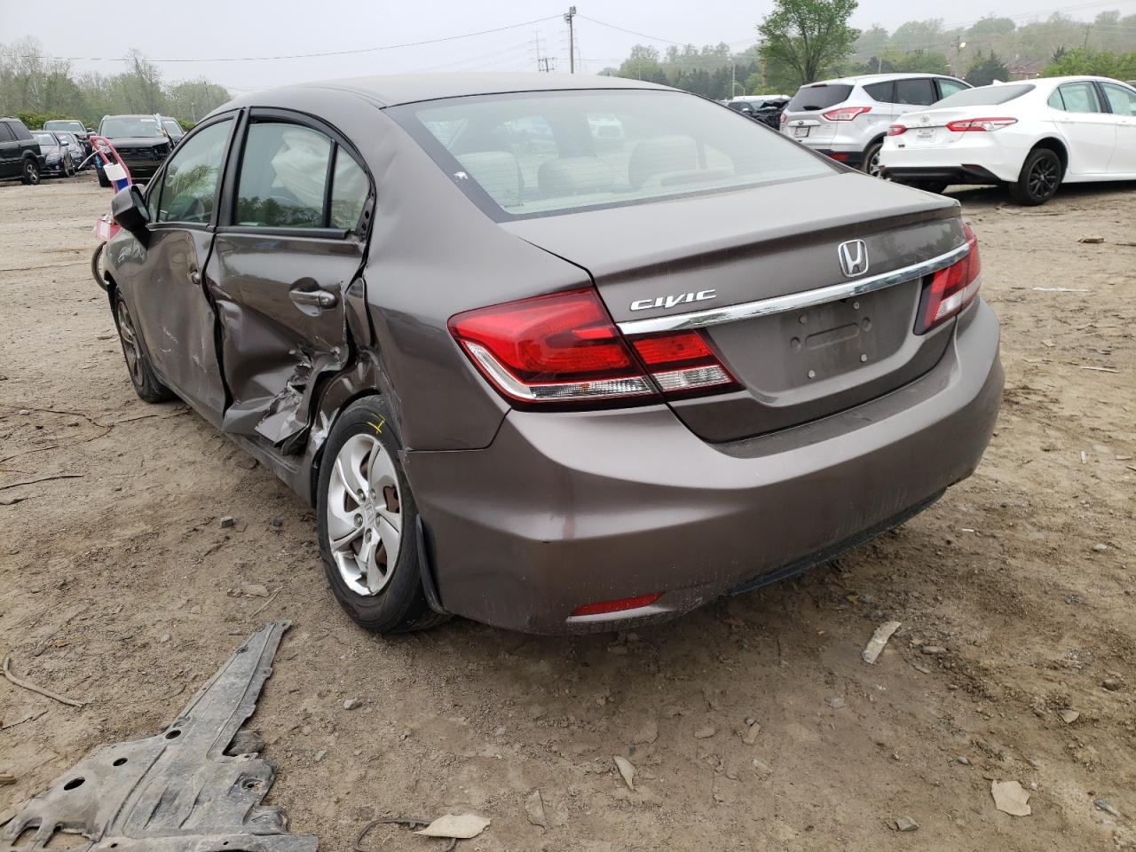 Photo 13 from auction – 2013 HONDA CIVIC LX with VIN 2HGFB2F55DH537601