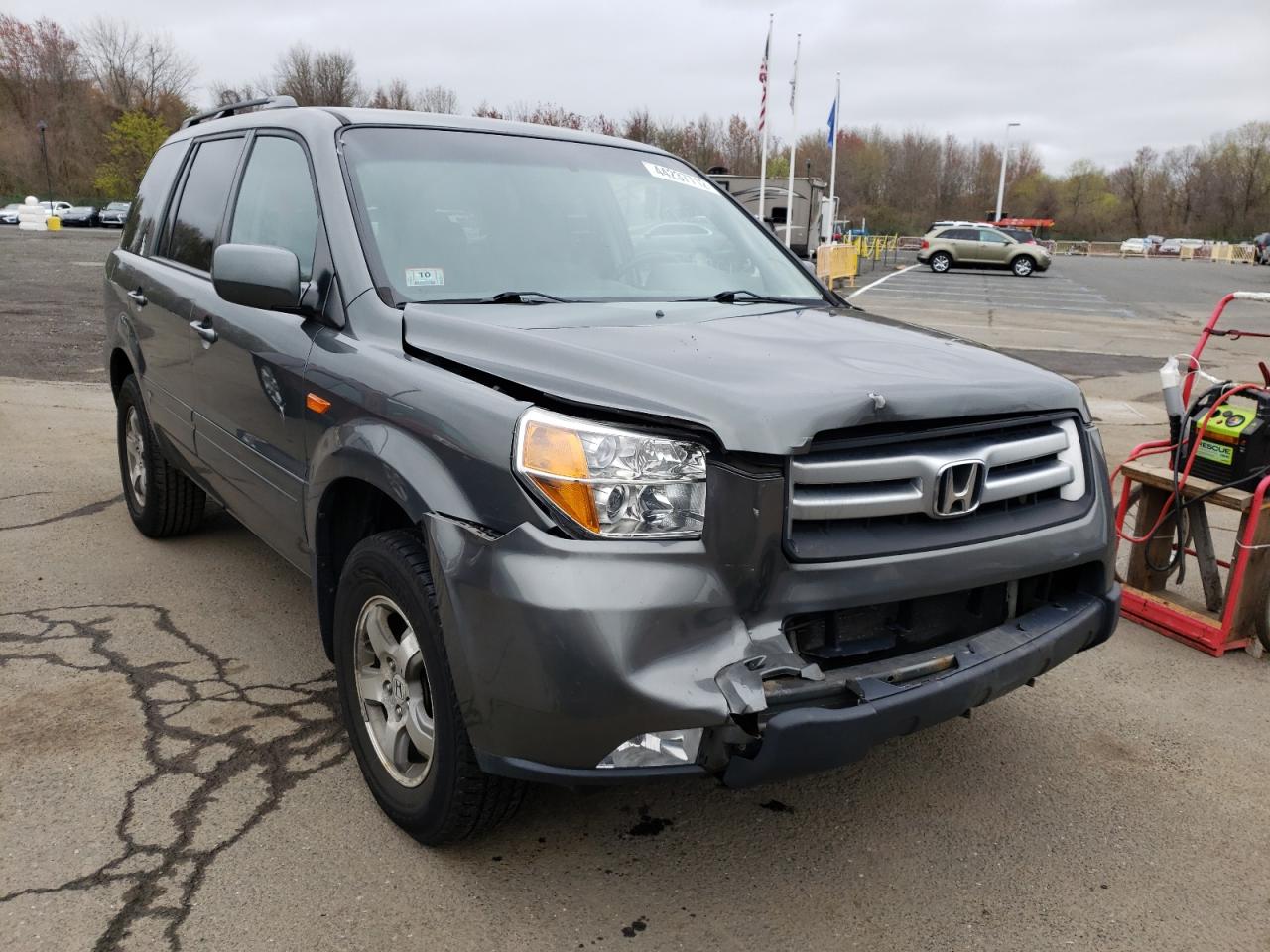 HONDA PILOT EX 2007 with VIN 2HKYF18477H507487 - Photo from auction