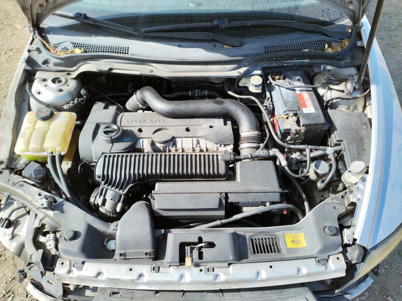 Photo 7 from auction – 2005 VOLVO S40 T5 with VIN YV1MS682352053155