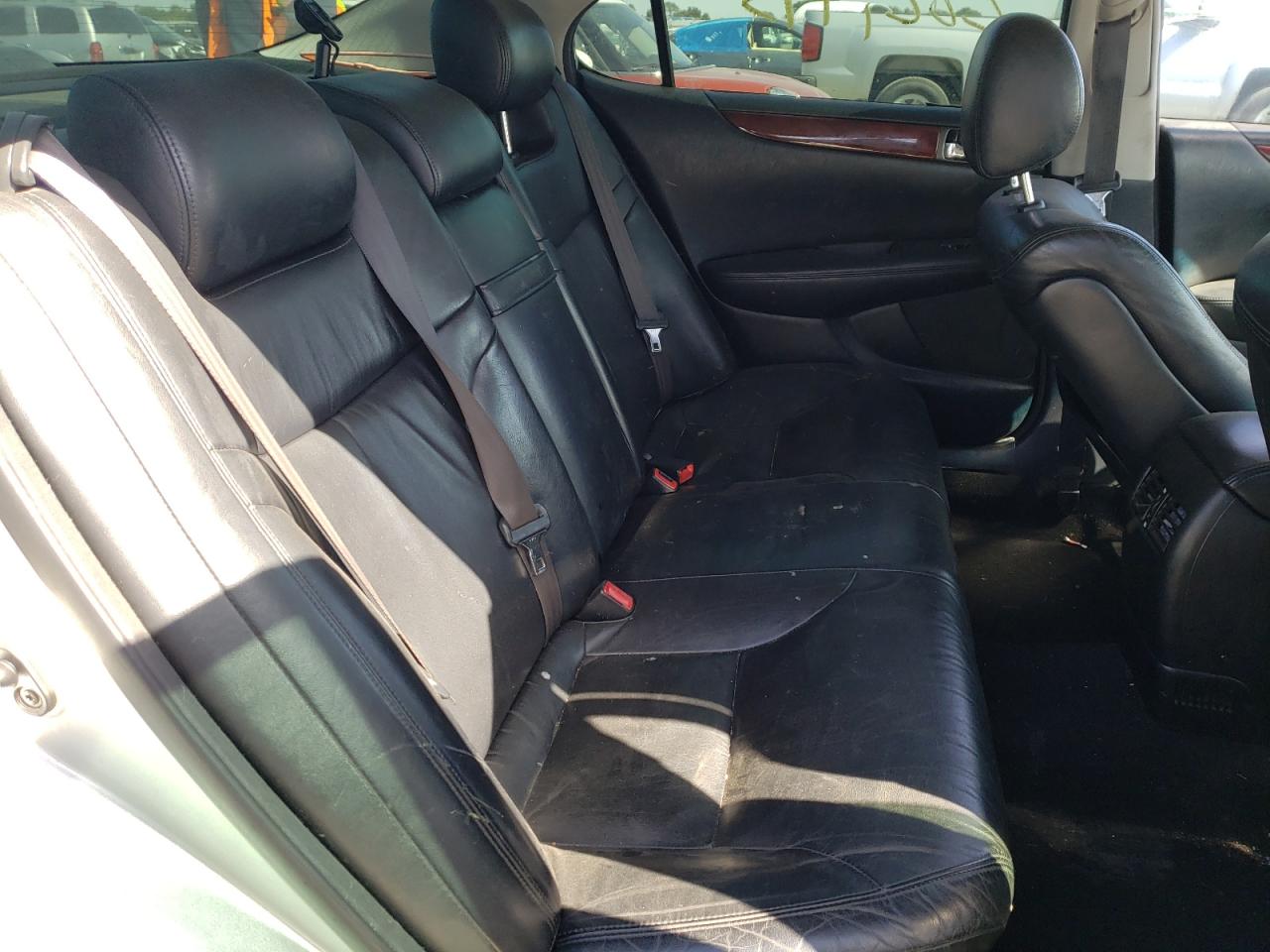 Photo 6 from auction – 2002 LEXUS ES with VIN JTHBF30G420024146