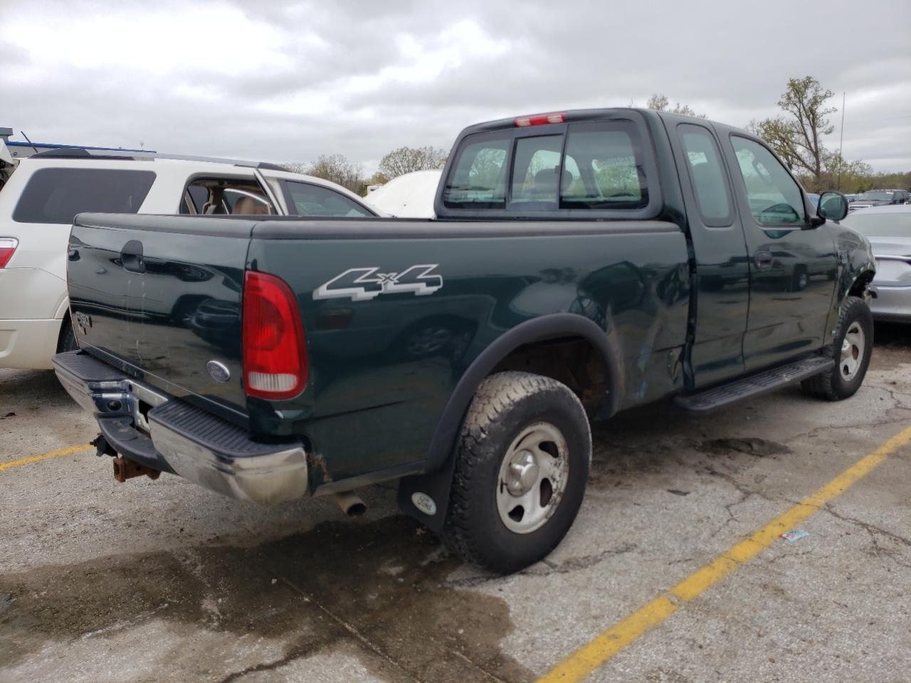 Photo 4 from auction – 2003 FORD F150 with VIN 1FTRX18W63NA14350