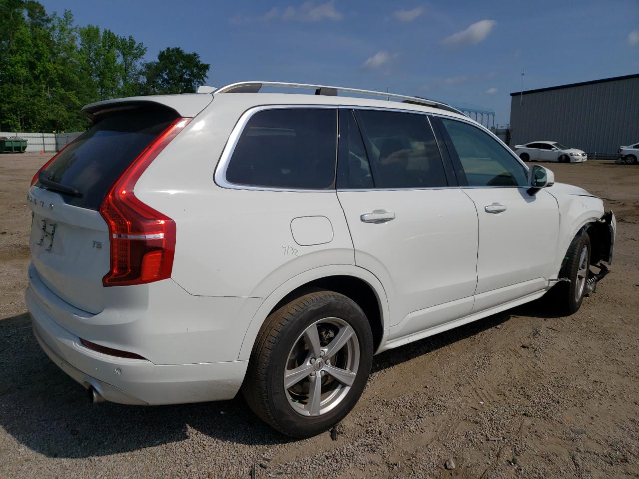 Photo 4 from auction – 2019 VOLVO XC90 T5 MO with VIN YV4102CK1K1495865