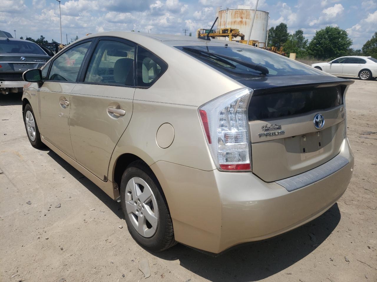 Photo 3 from auction – 2011 TOYOTA PRIUS with VIN JTDKN3DU9B0262014