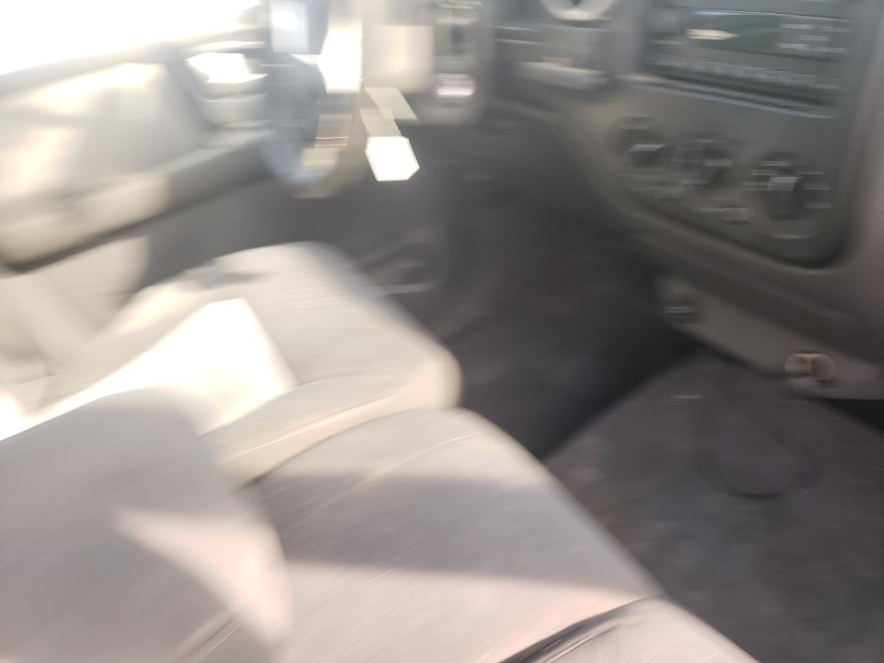 Photo 9 from auction – 2003 FORD EXPEDITION with VIN 1FMRU15W13LB61115