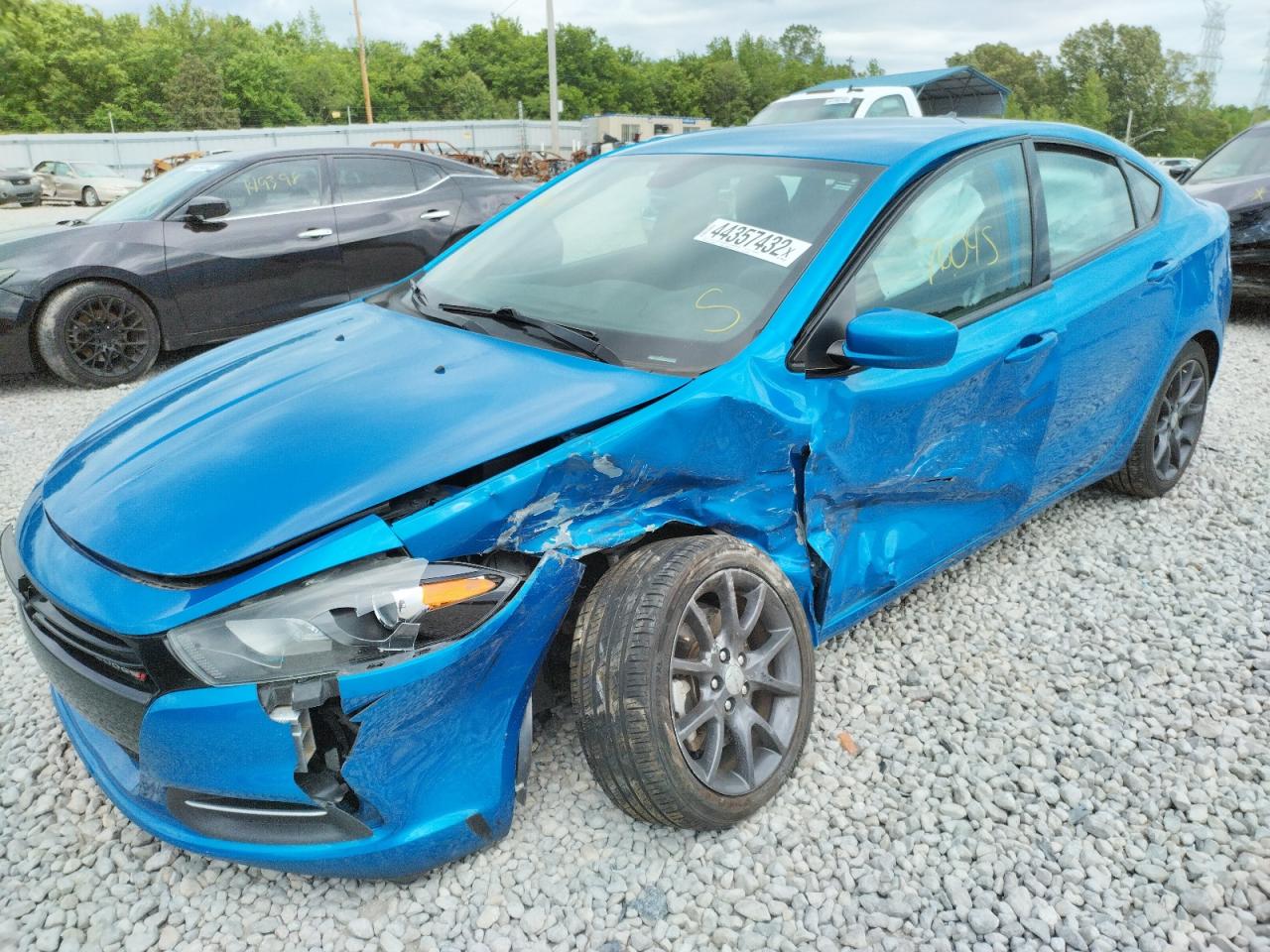 Photo 9 from auction – 2016 DODGE DART SE with VIN 1C3CDFAAXGD592042