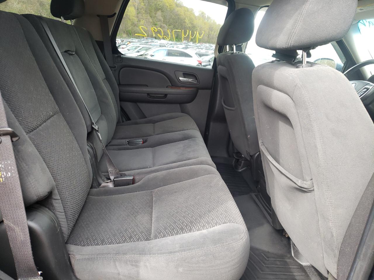 Photo 6 from auction – 2007 GMC YUKON with VIN 1GKFK13067J101123