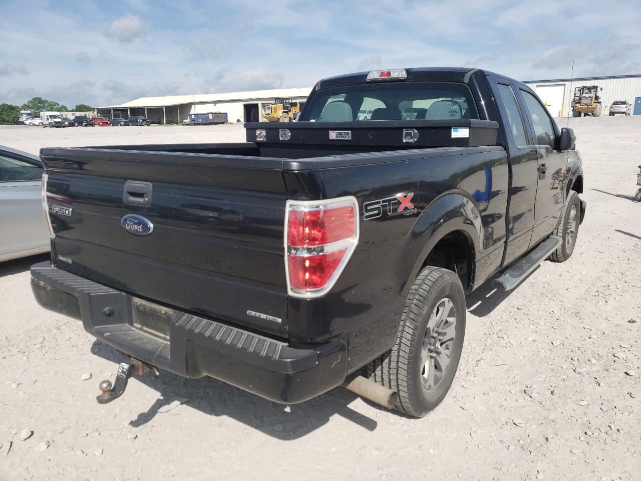 Photo 4 from auction – 2013 FORD F150 SUPER with VIN 1FTFX1EF7DKG04941