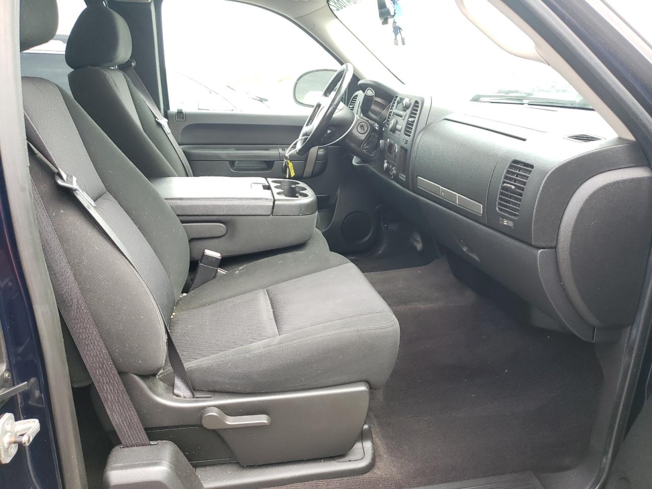 Photo 5 from auction – 2010 CHEVROLET SILVERADO with VIN 1GCSKSE33AZ285159