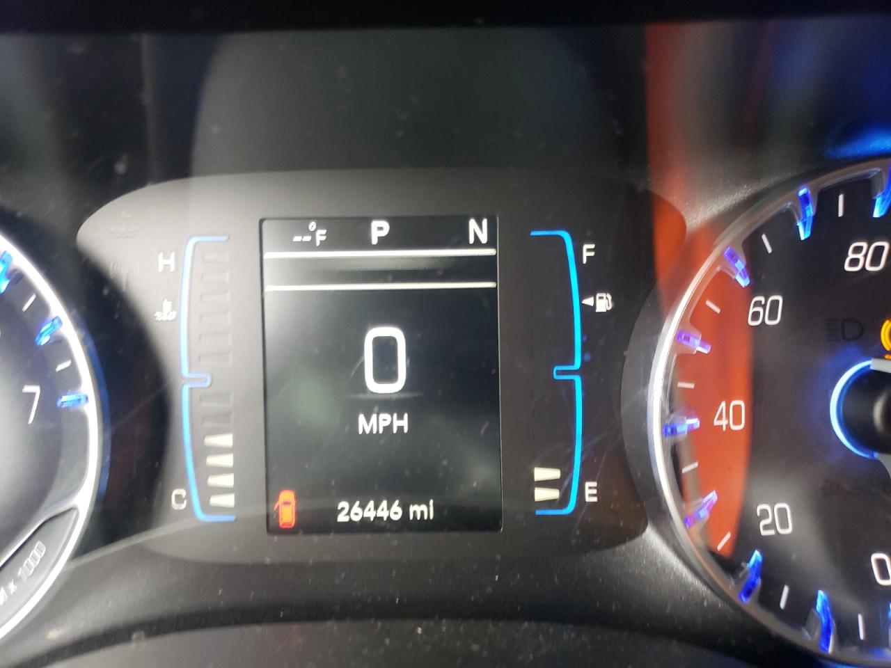 Photo 8 from auction – 2017 CHRYSLER PACIFICA T with VIN 2C4RC1BG7HR744419