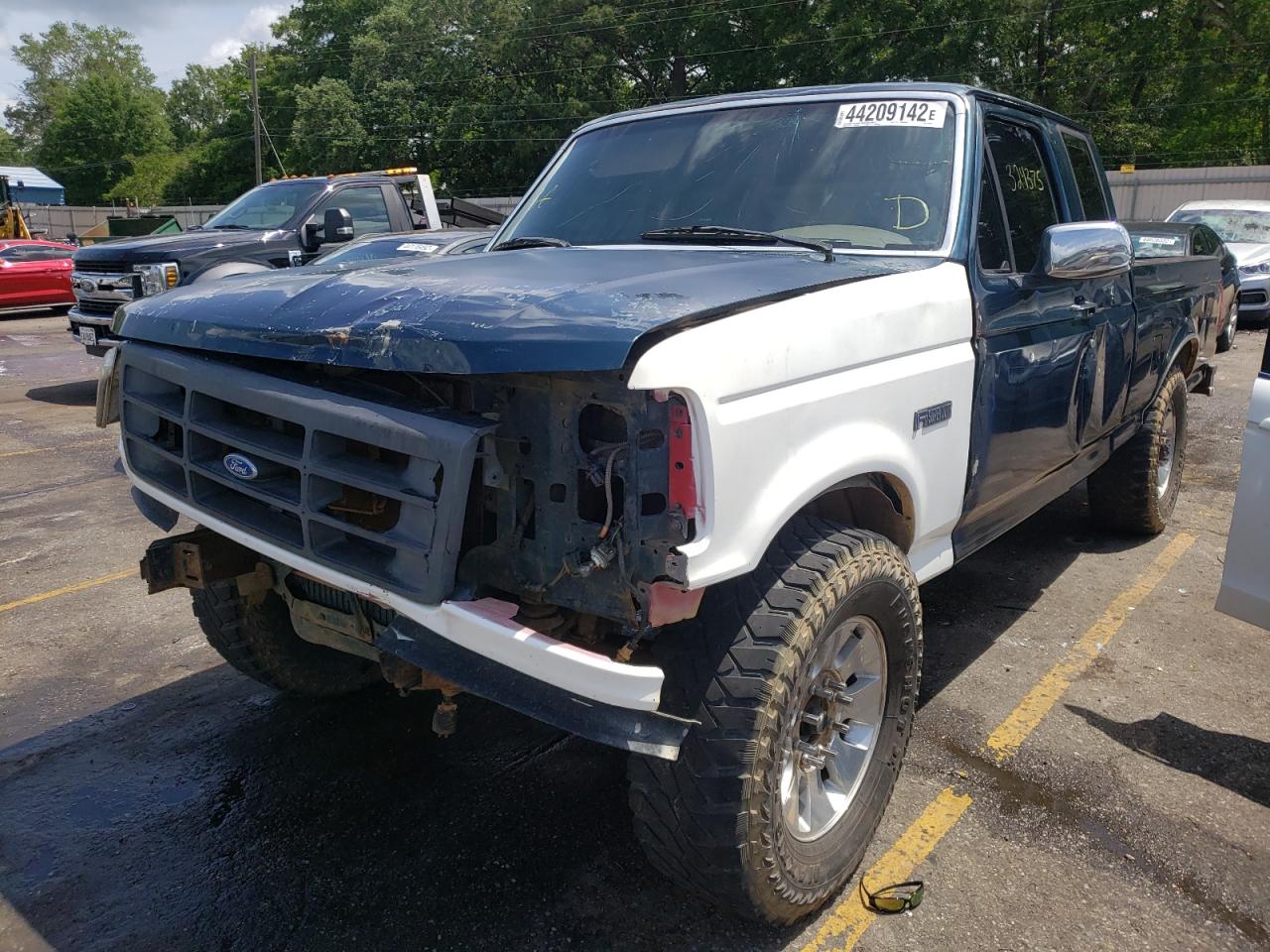Photo 2 from auction – 1997 FORD F250 with VIN 1FTHX25F6VEC49985