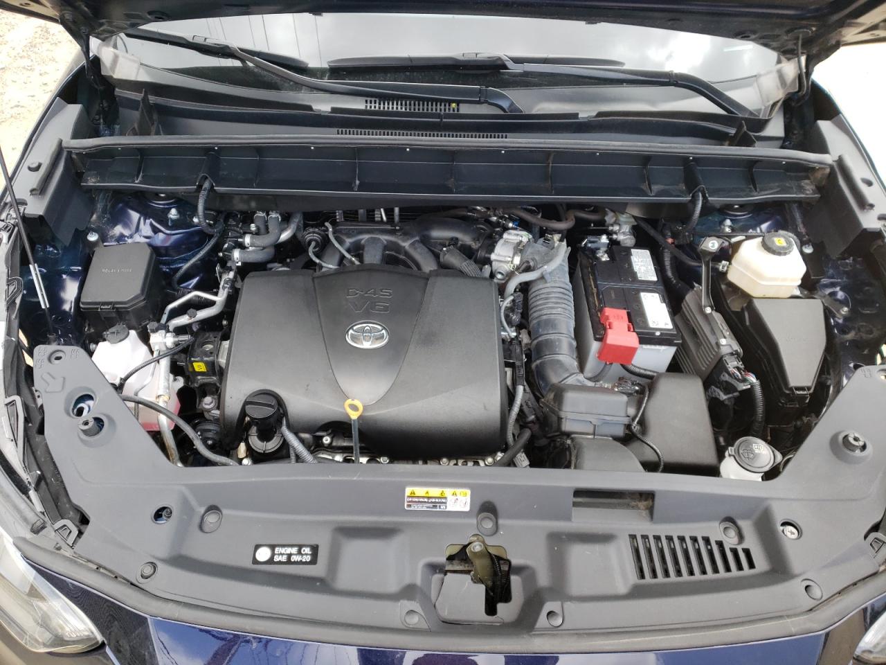 Photo 7 from auction – 2021 TOYOTA HIGHLANDER with VIN 5TDZZRAH6MS047428