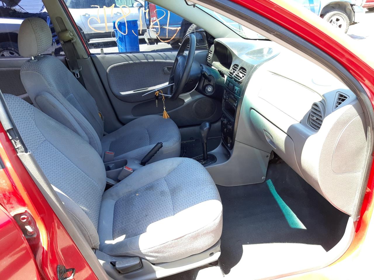 Photo 5 from auction – 2001 KIA RIO with VIN KNADC123416067380