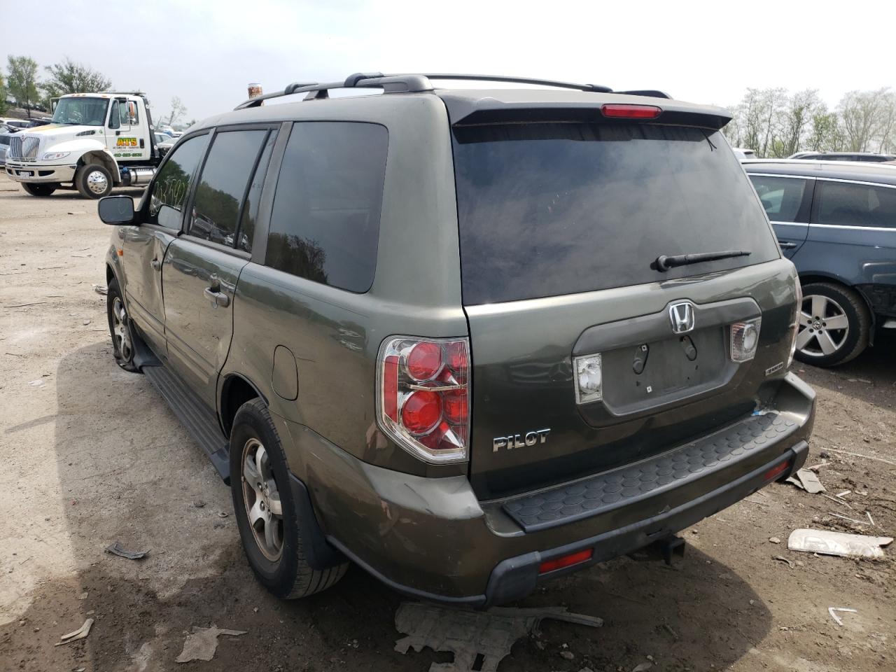 Photo 3 from auction – 2006 HONDA PILOT EX with VIN 5FNYF18496B024256