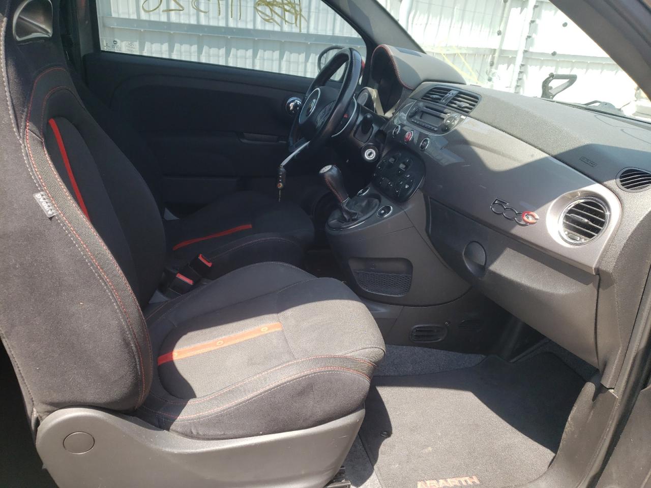 Photo 5 from auction – 2013 FIAT 500 ABARTH with VIN 3C3CFFJH8DT689852