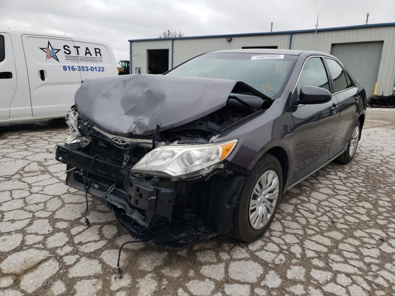 Photo 2 from auction – 2014 TOYOTA CAMRY L with VIN 4T4BF1FK6ER409188