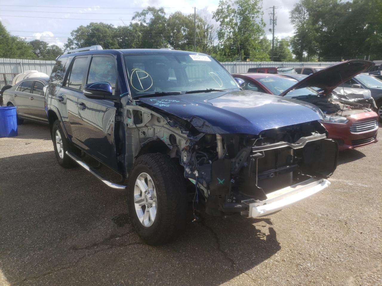 TOYOTA 4RUNNER SR 2015 with VIN JTEZU5JR4F5109400 - Photo from auction