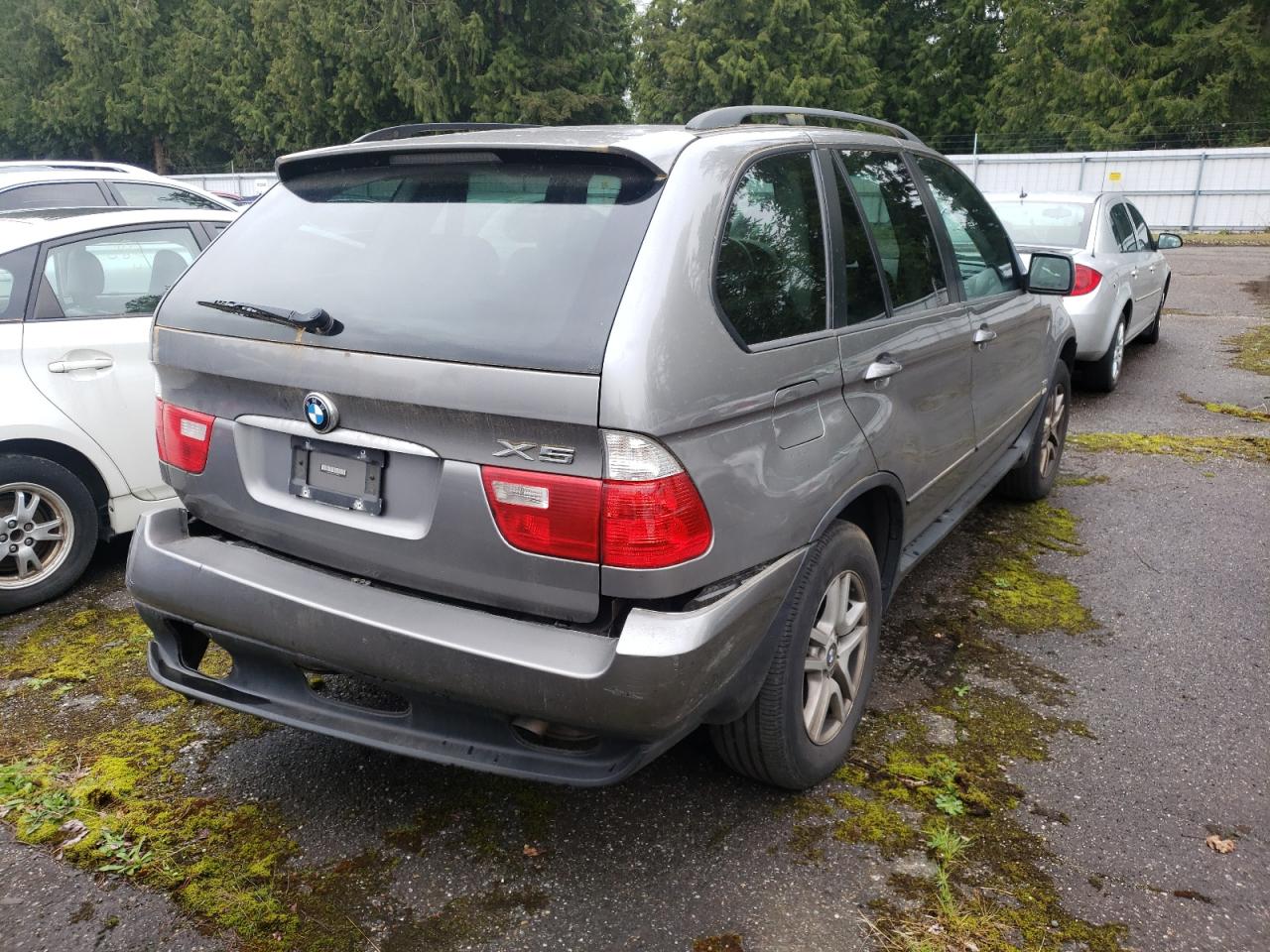 Foto 4 de la subasta – 2005 BMW X5 3.0I con VIN 5UXFA13575LY01940