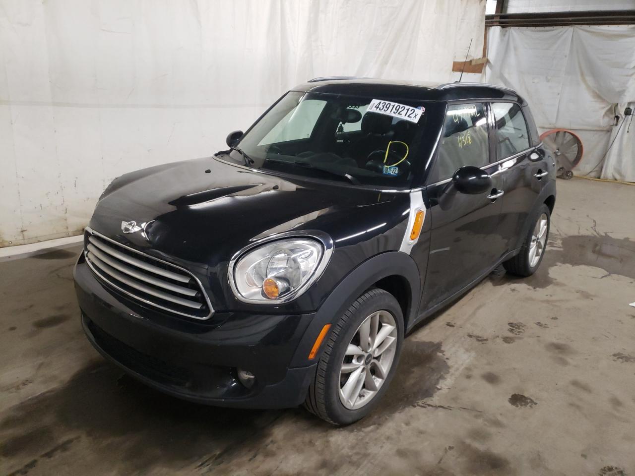 Photo 2 from auction – 2011 MINI COOPER COU with VIN WMWZB3C56BWM29019