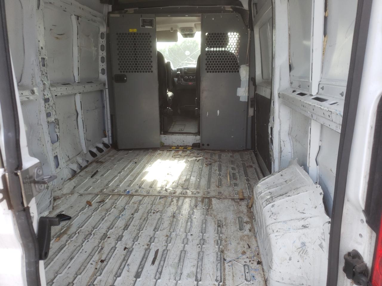 Photo 6 from auction – 2018 RAM PROMASTER with VIN 3C6TRVBGXJE158128