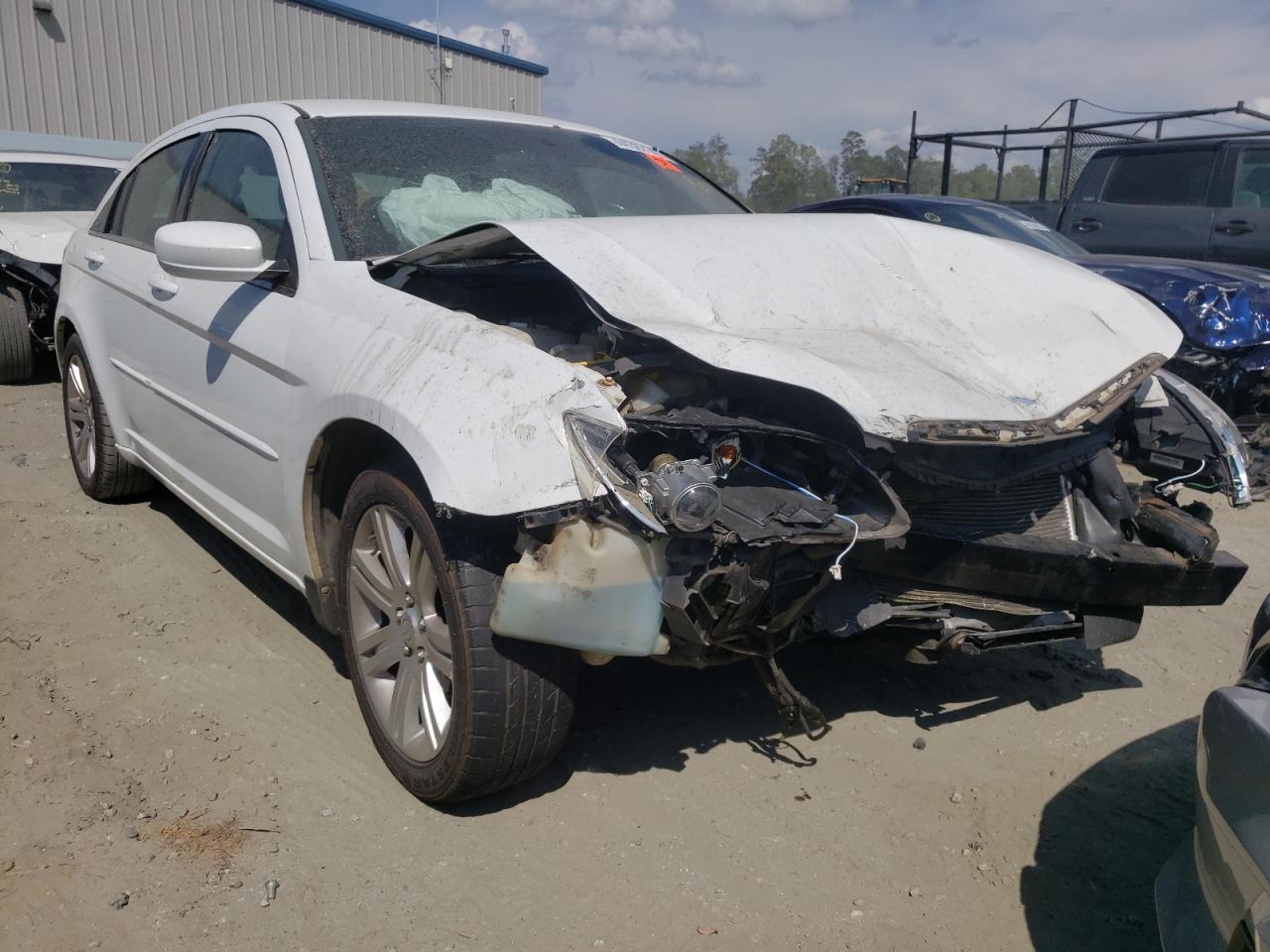 Photo 1 from auction – 2013 CHRYSLER 200 TOURIN with VIN 1C3CCBBBXDN656430