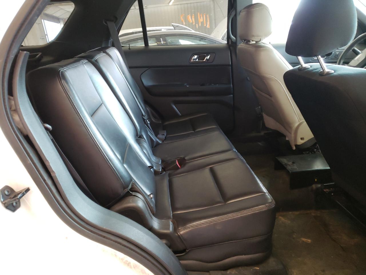 Photo 6 from auction – 2013 FORD EXPLORER P with VIN 1FM5K8ARXDGA31566