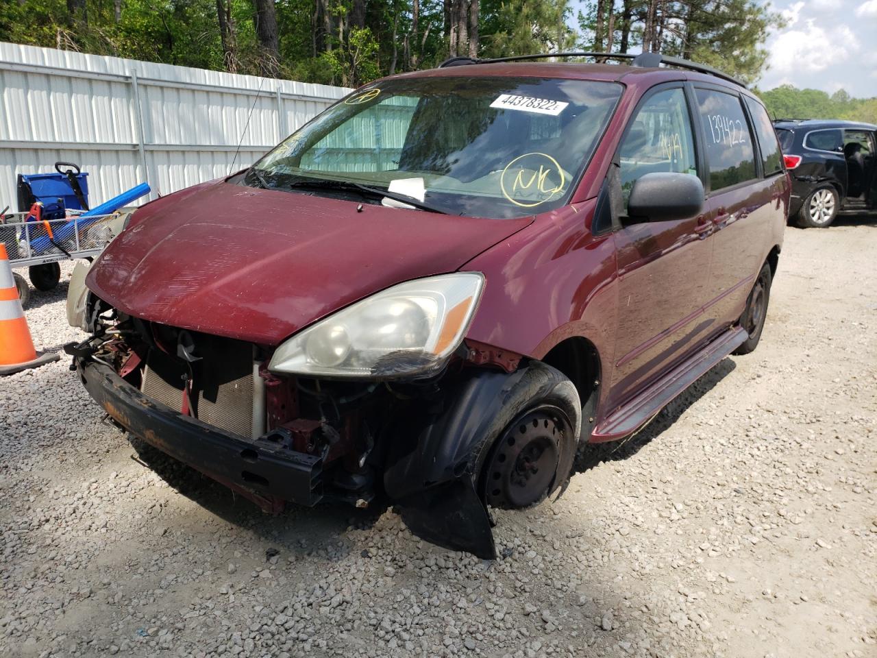 Photo 2 from auction – 2004 TOYOTA SIENNA CE with VIN 5TDZA23CX4S140470