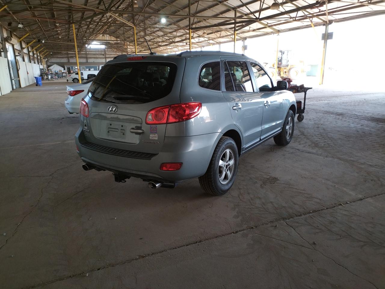 Photo 4 from auction – 2008 HYUNDAI SANTA FE G with VIN 5NMSG13D38H165142