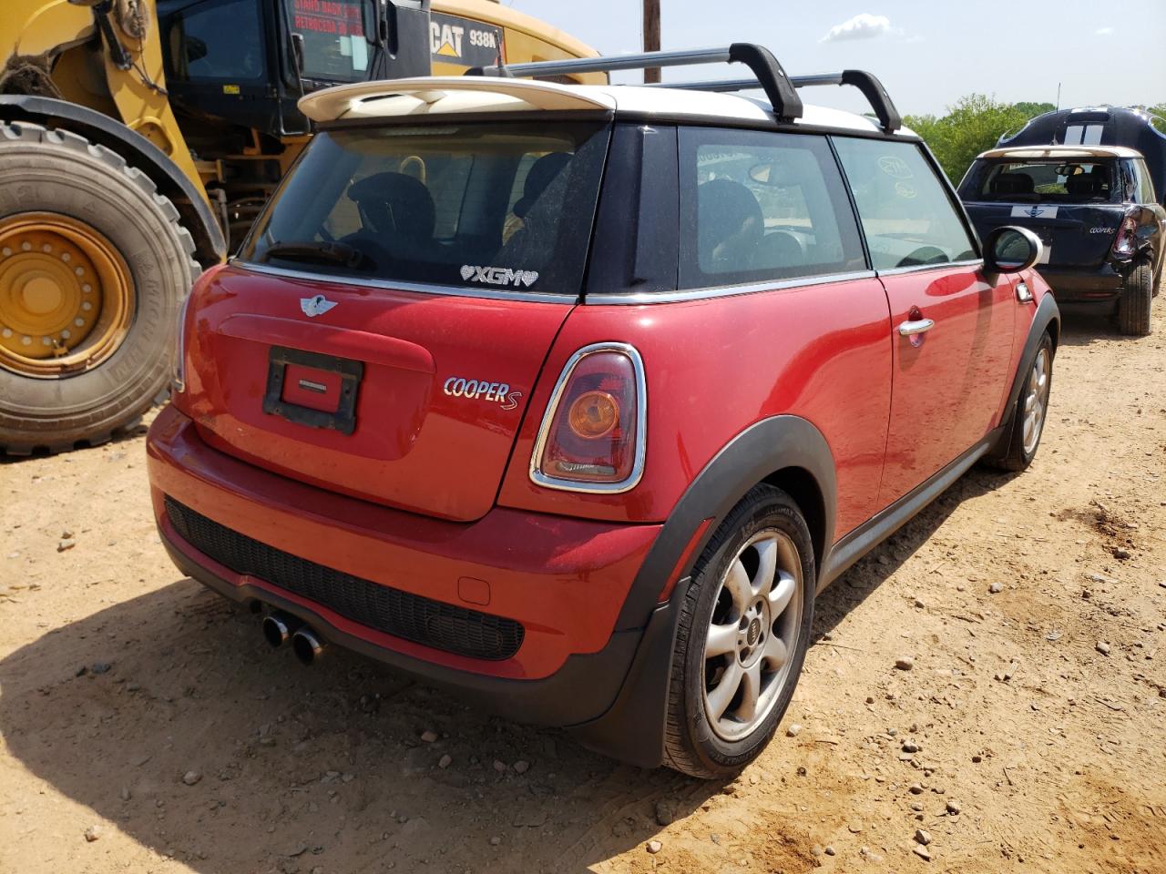 Photo 4 from auction – 2010 MINI COOPER S with VIN WMWMF7C59ATZ69972