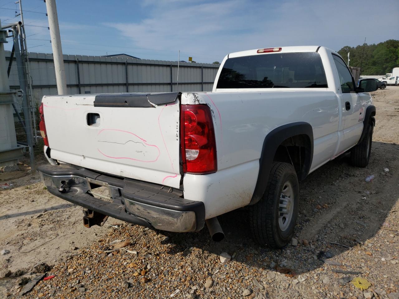 Photo 4 from auction – 2003 CHEVROLET SILVERADO with VIN 1GCHC24U83E329085