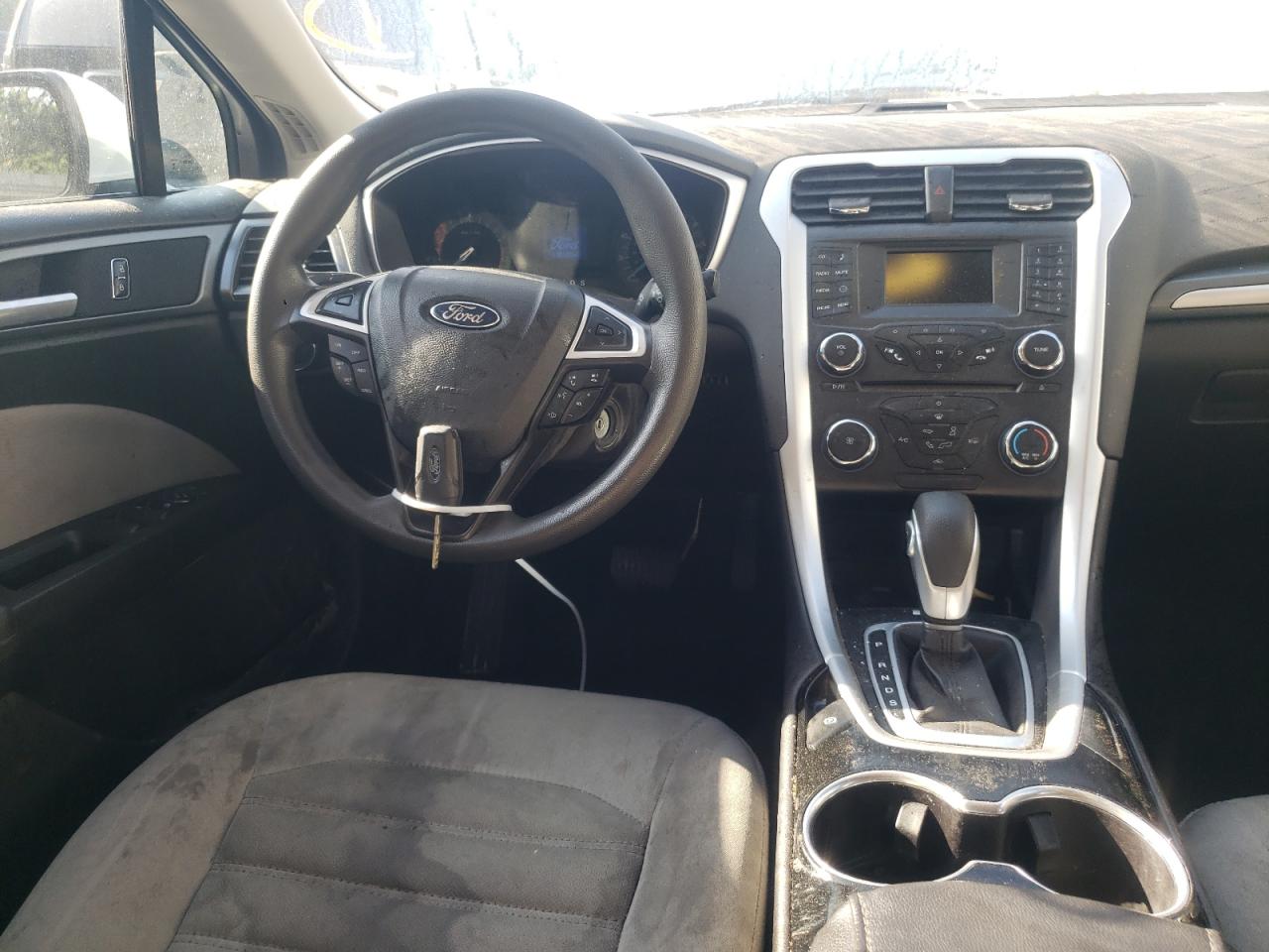 Photo 9 from auction – 2015 FORD FUSION S with VIN 3FA6P0G7XFR189277