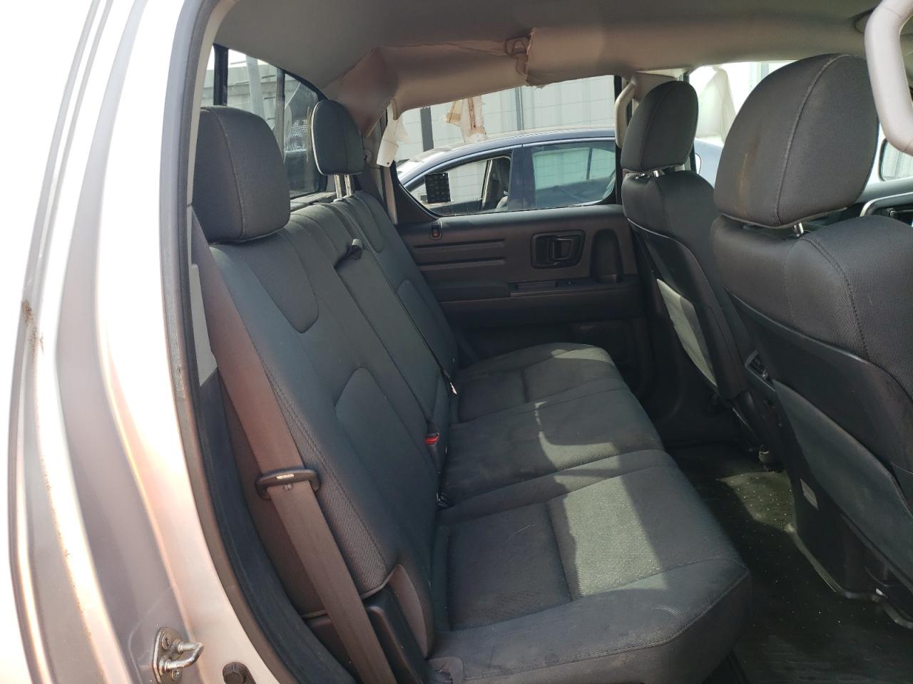 Photo 6 from auction – 2013 HONDA RIDGELINE with VIN 5FPYK1F76DB011462