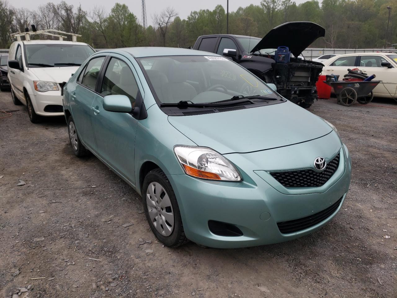 TOYOTA YARIS 2010 with VIN JTDBT4K32A4069085 - Photo from auction