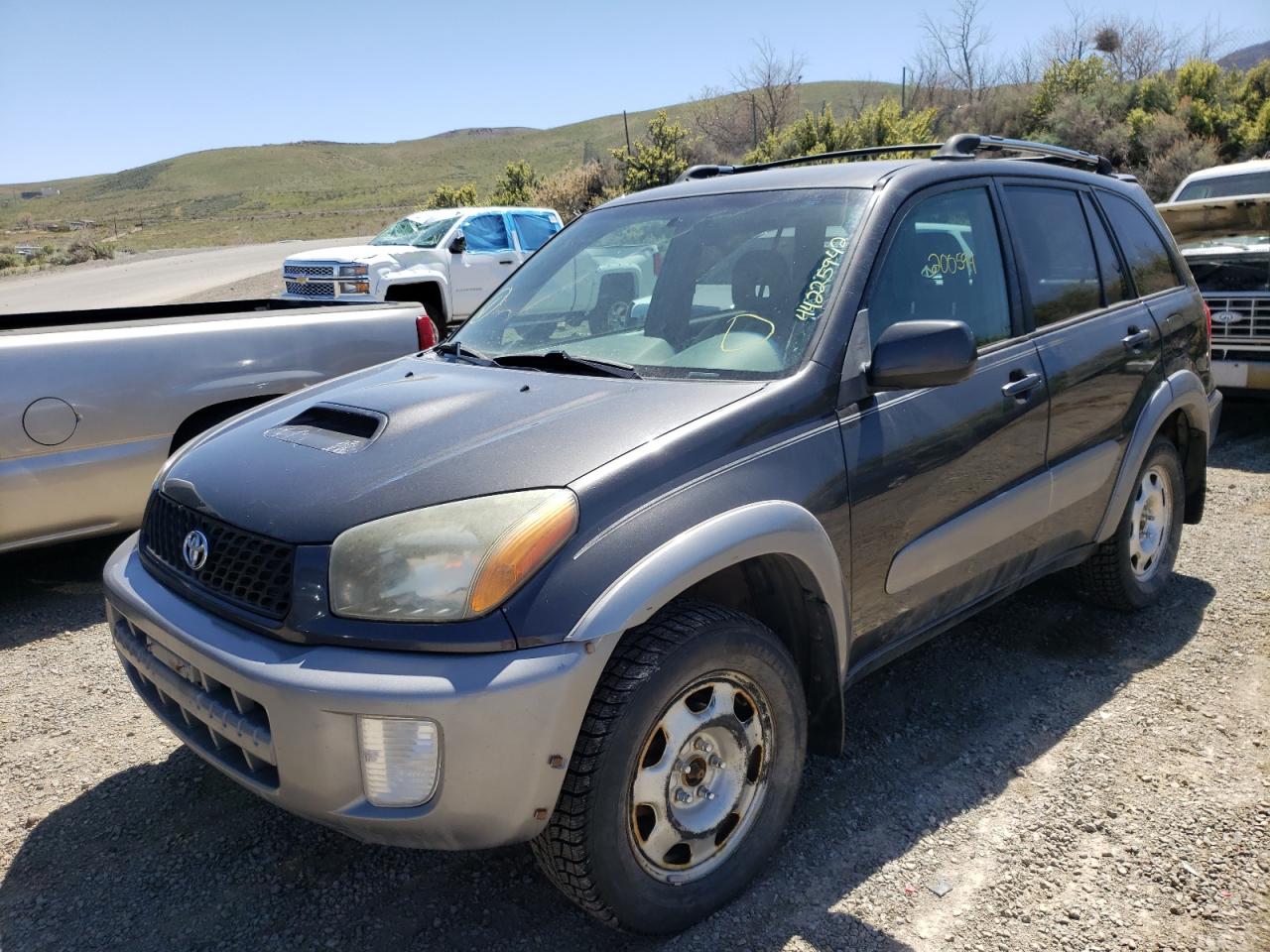 Photo 2 from auction – 2003 TOYOTA RAV4 with VIN JTEHH20VX36090502