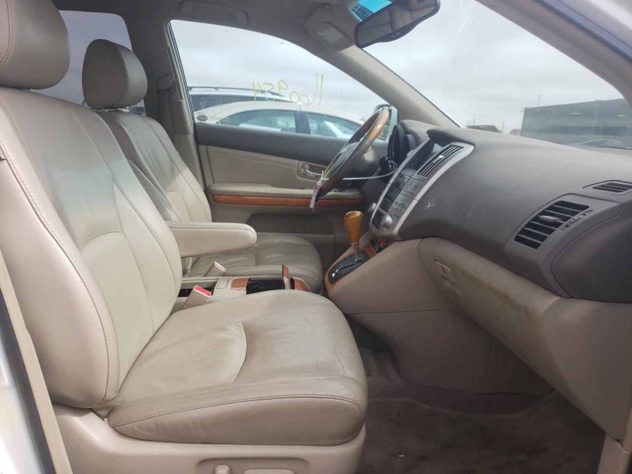 Photo 5 from auction – 2005 LEXUS RX 330 with VIN 2T2HA31U45C064926