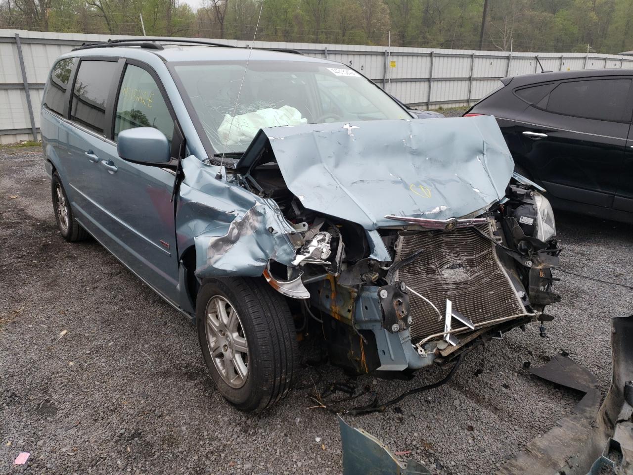 CHRYSLER TOWN & COU 2008 with VIN 2A8HR54P78R757727 - Photo from auction
