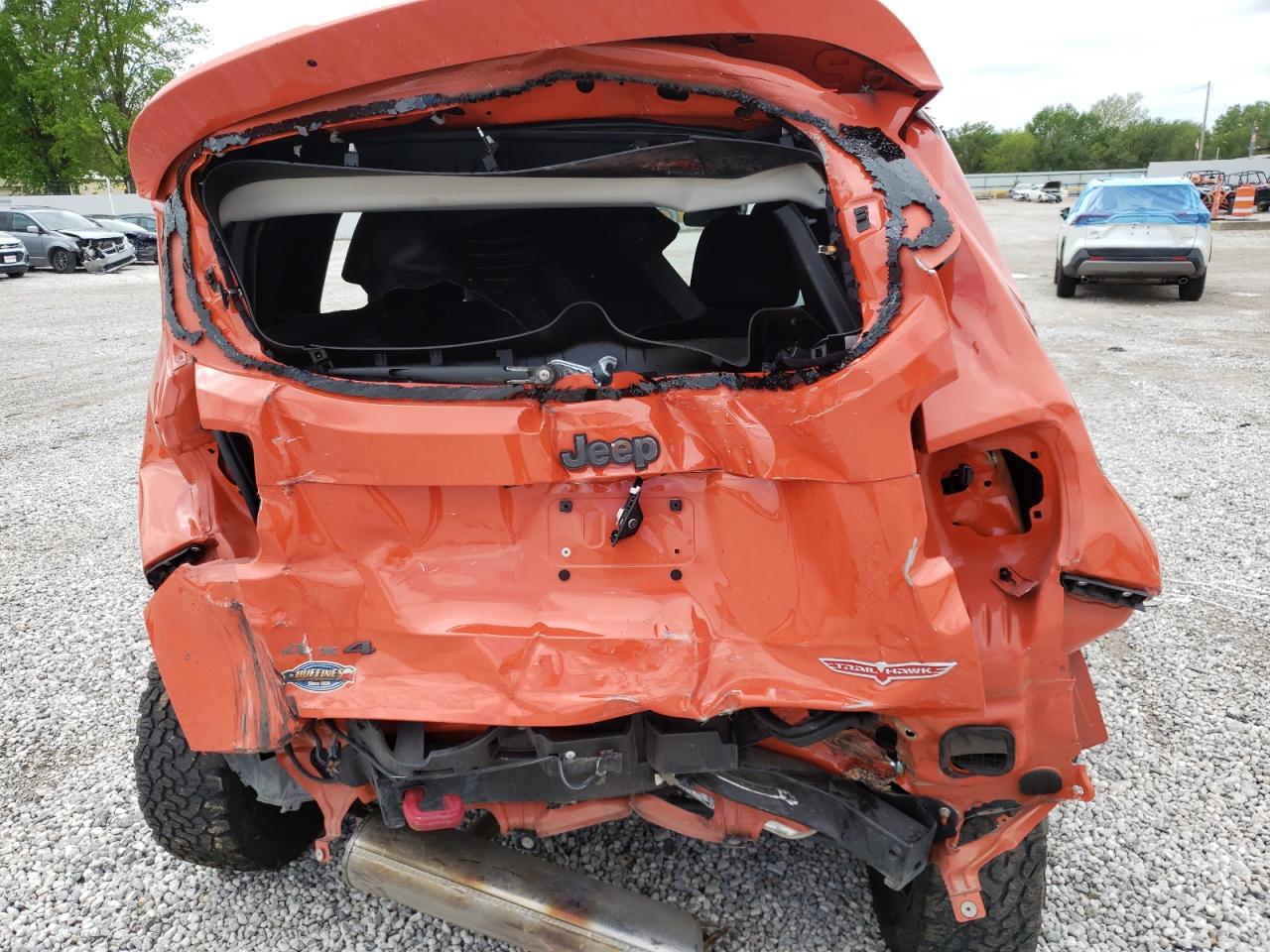 Photo 9 from auction – 2015 JEEP RENEGADE T with VIN ZACCJBCT2FPC35434