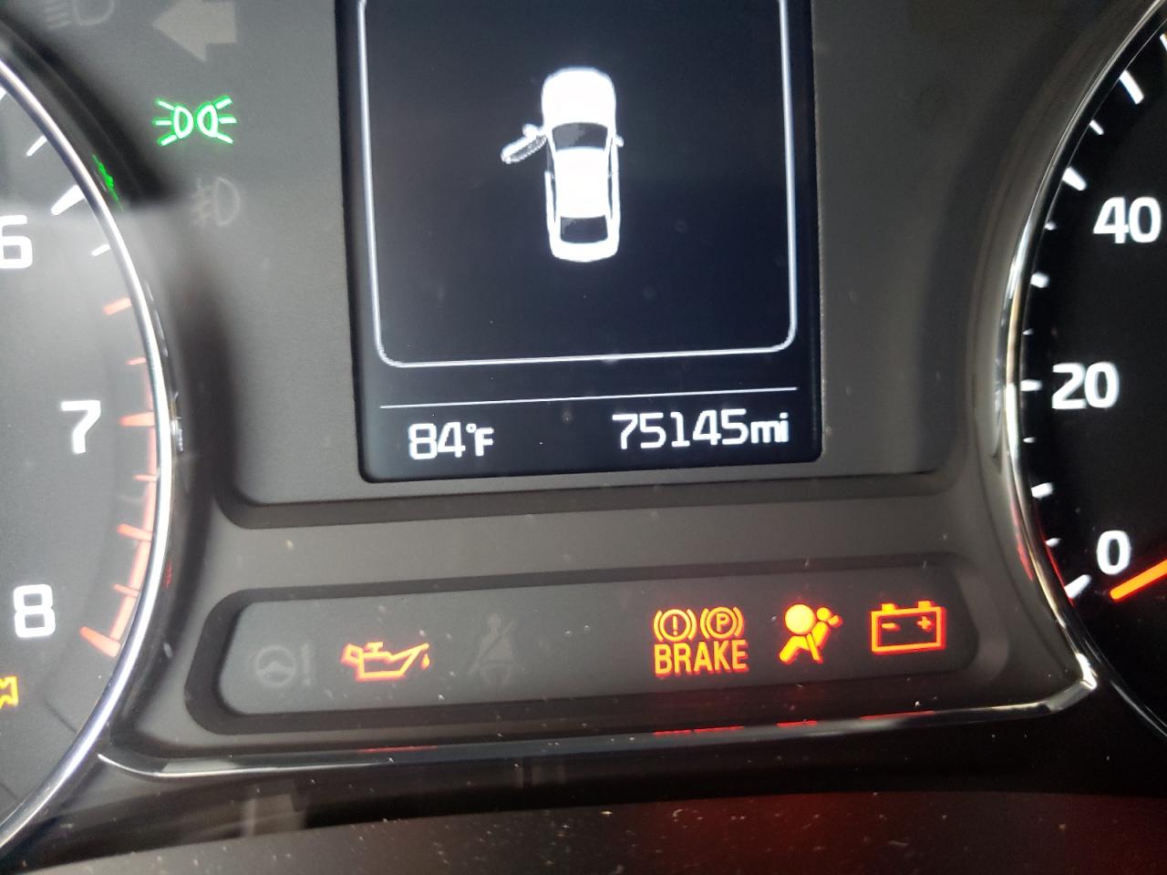 Photo 8 from auction – 2017 KIA FORTE LX with VIN 3KPFL4A7XHE126518